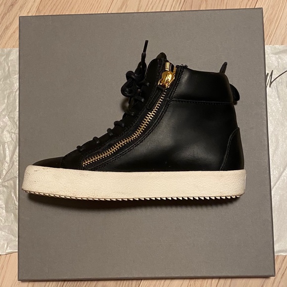 💥Giuseppe Zanotti sneakers💥 - Picture 3 of 5